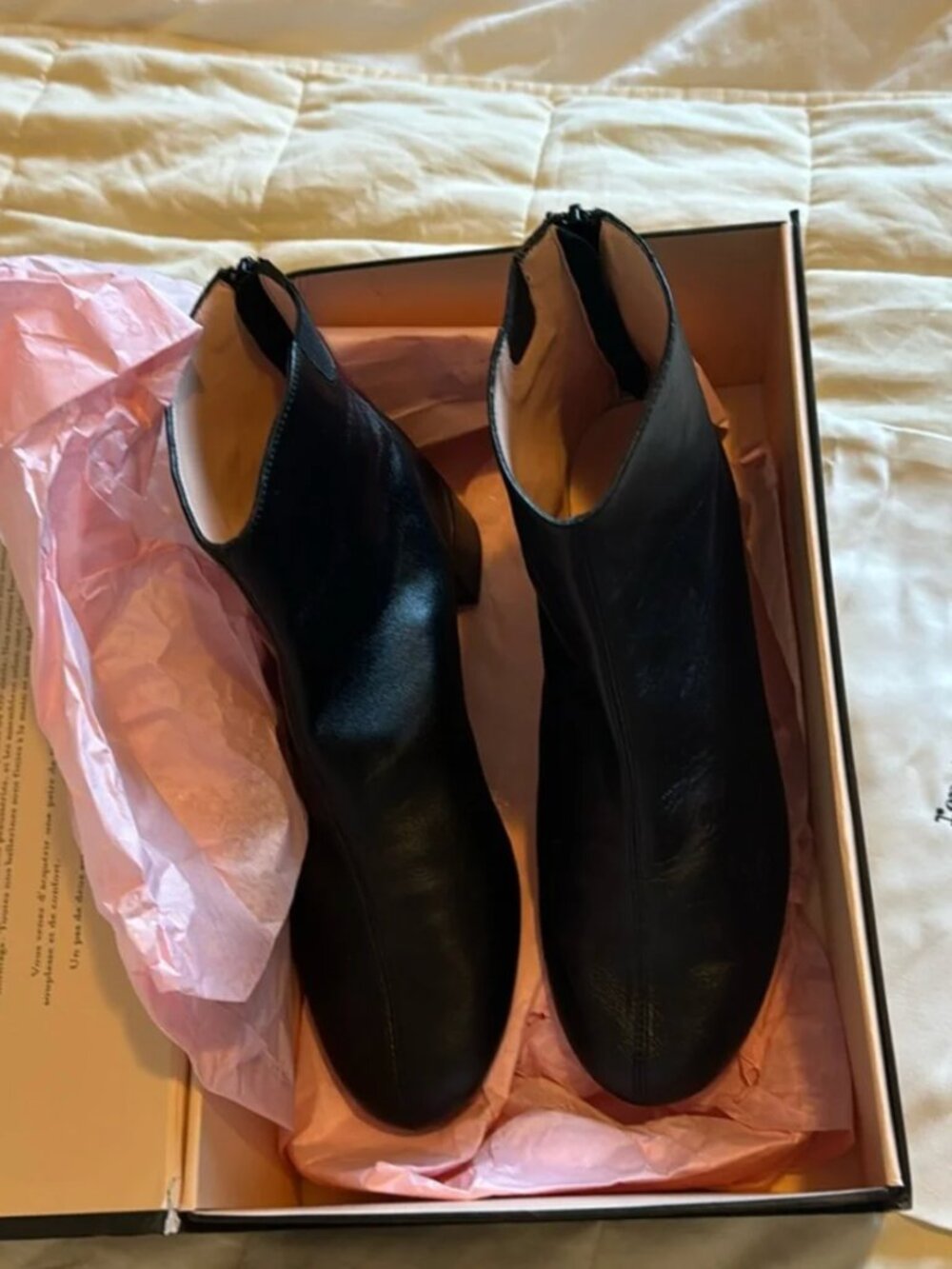 Repetto Noir boots kitten heel